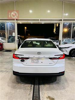 تۆیۆتا کامری